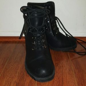 Heeled ankle booties